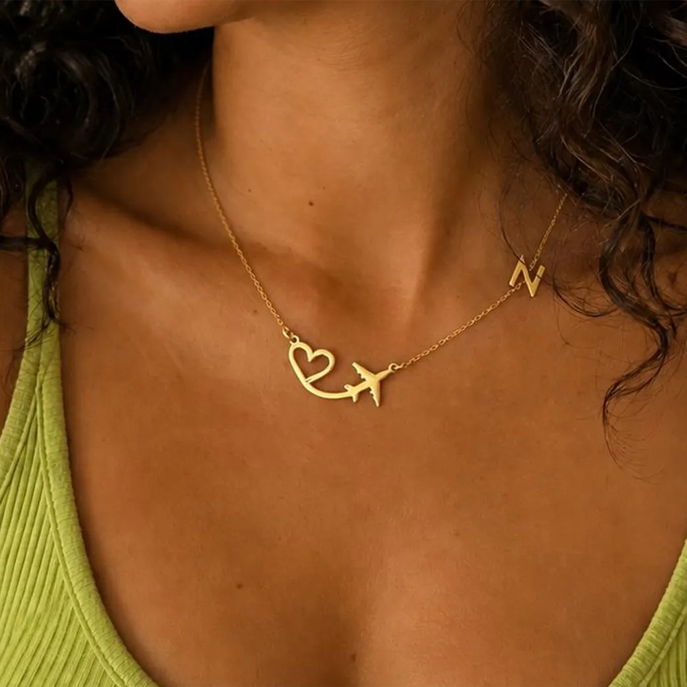 パーソナライズされたハート飛行機イニシャルペンダントネックレ - Custom Name Necklace Stainless Steel のレビューと価格