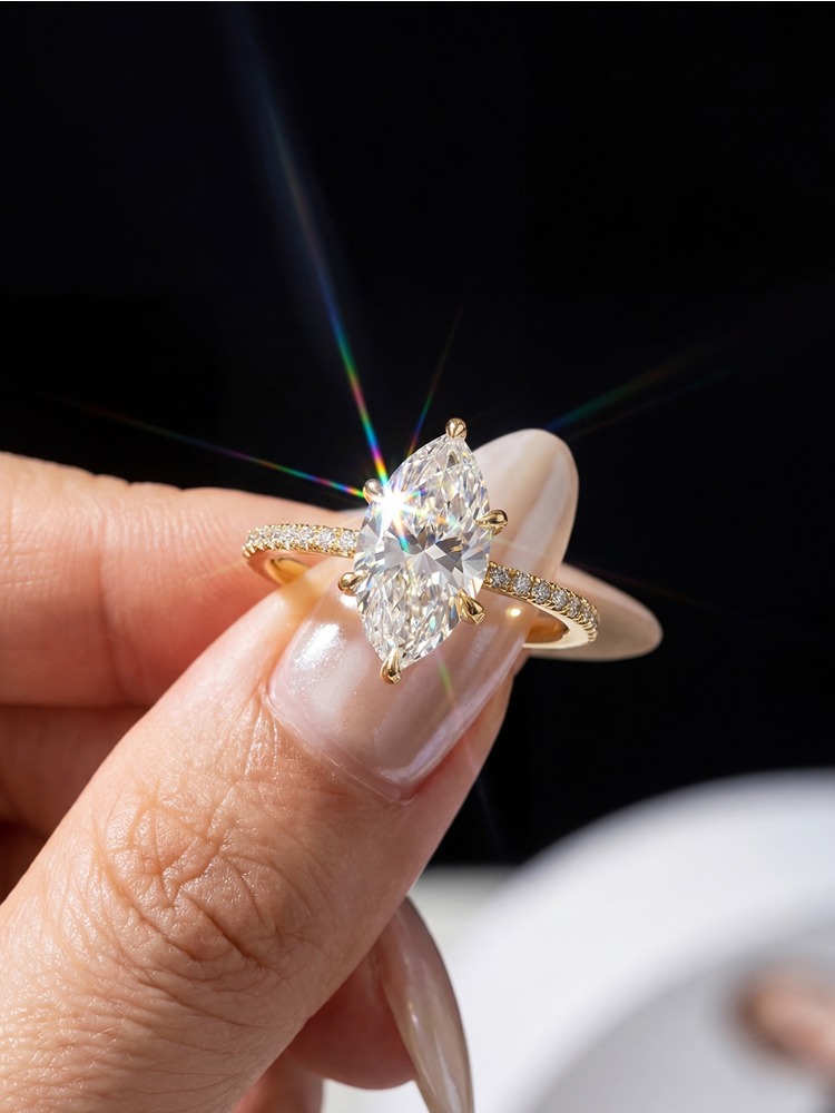 本物の 2ct リアルモアッサナイトダイヤモンドマーキーズリ - Moissanite Engagement Ring 1 Carat のレビューと価格
