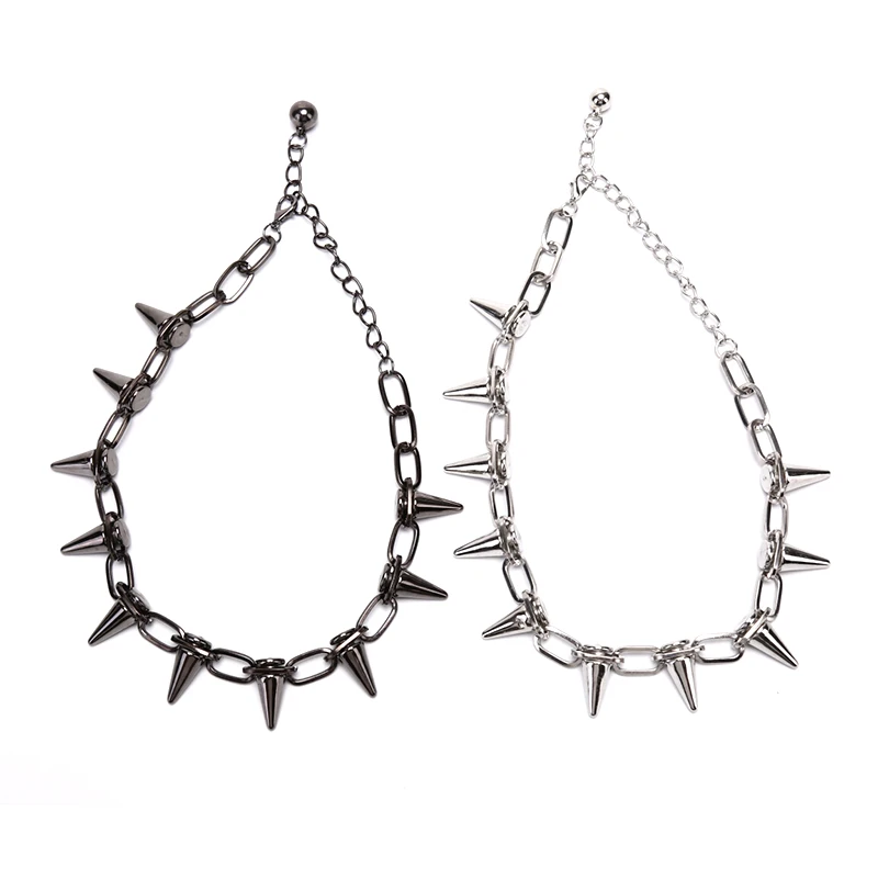 ゴシックロック風、スパイクとリベットがあしらわれた、チェーン - Goth Punk Spike Choker のレビューと価格