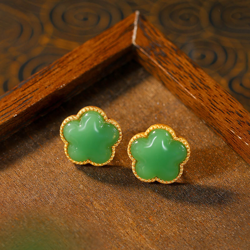 グリーン天然翡翠クローバーイヤリング女性へのギフトお守りヴィ - Earrings のレビューと価格