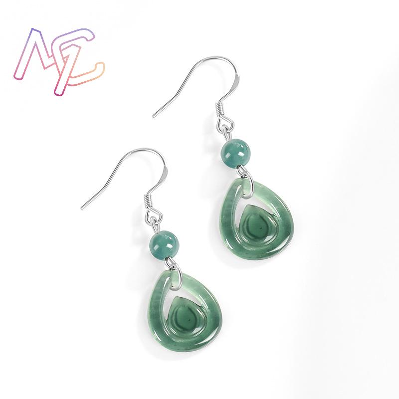 ブルーのミャンマー産翡翠製、水滴型のイヤリング。天然のビルマ - Earrings のレビューと価格